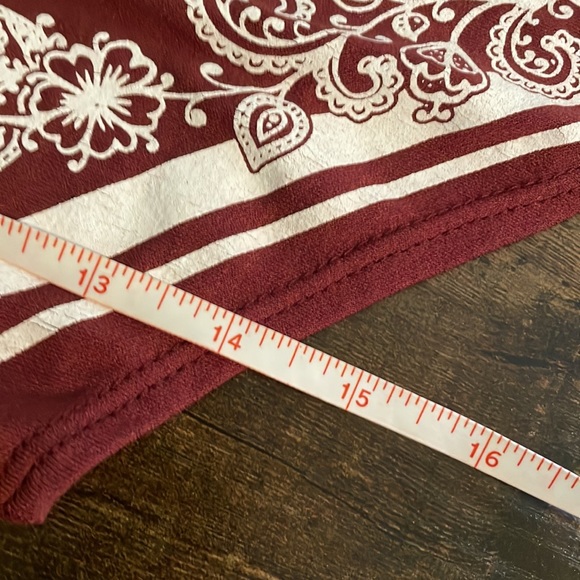 Handkerchief Style Short Sleeve Crop Top * Burgundy *‎ Papermoon * Size Small - Picture 12 of 14